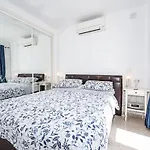 Calle Rabat, 25 * Nerja